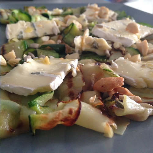 Courgette met brie en cashew